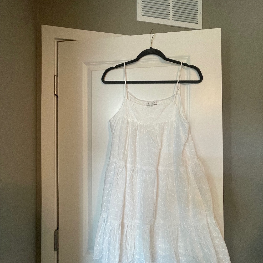 HYFVE Women White Cotton Spagehetti Strap Babydoll Mini Flowy Sun Dress Size S